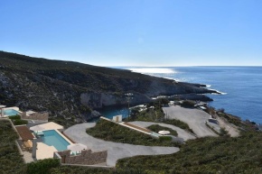 Limnionas Serenity Cave Villa